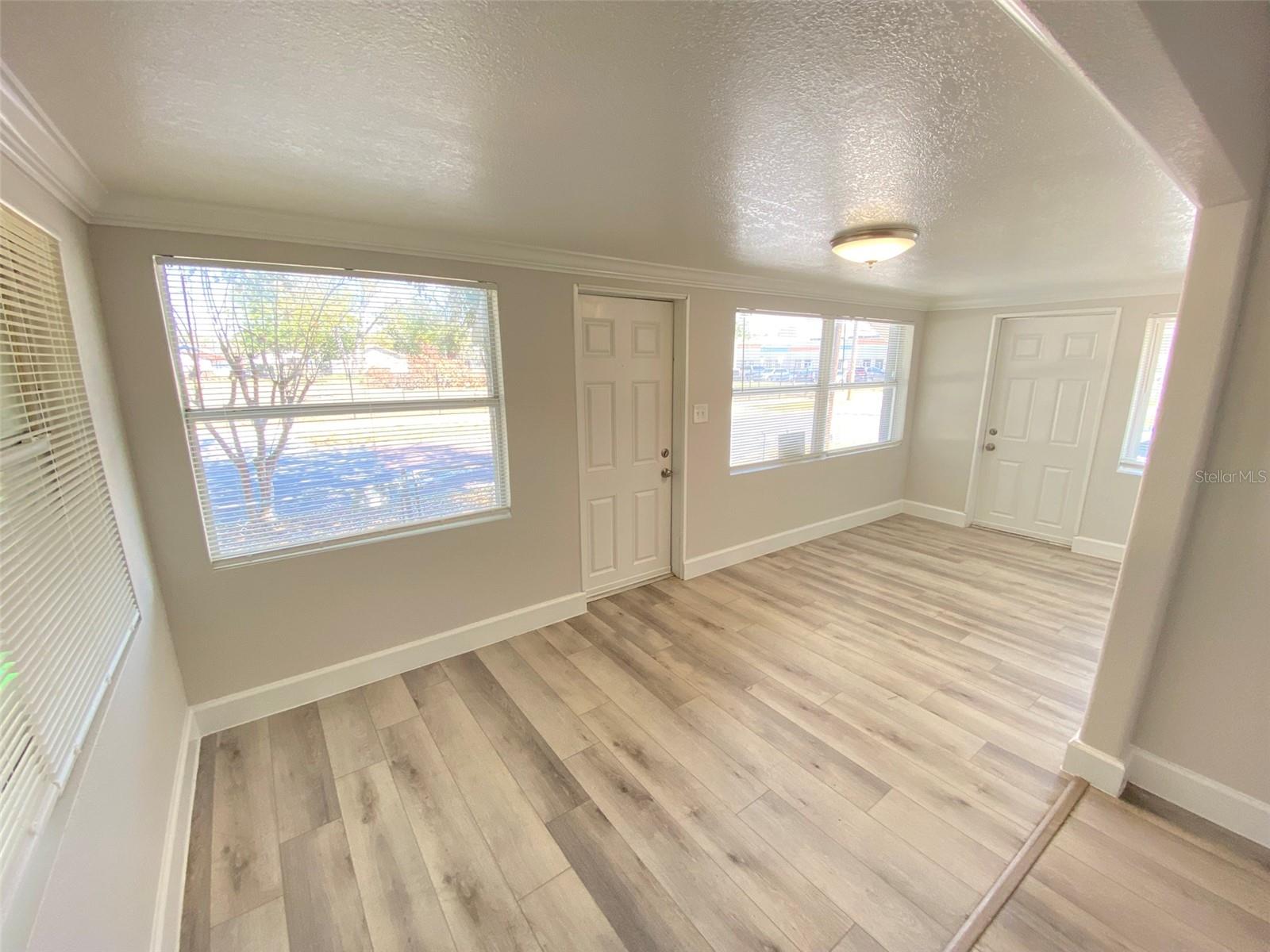 812 Livingston Street, FL