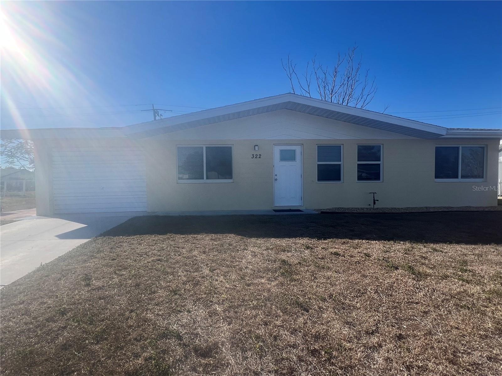 322 Lasayette Drive, FL