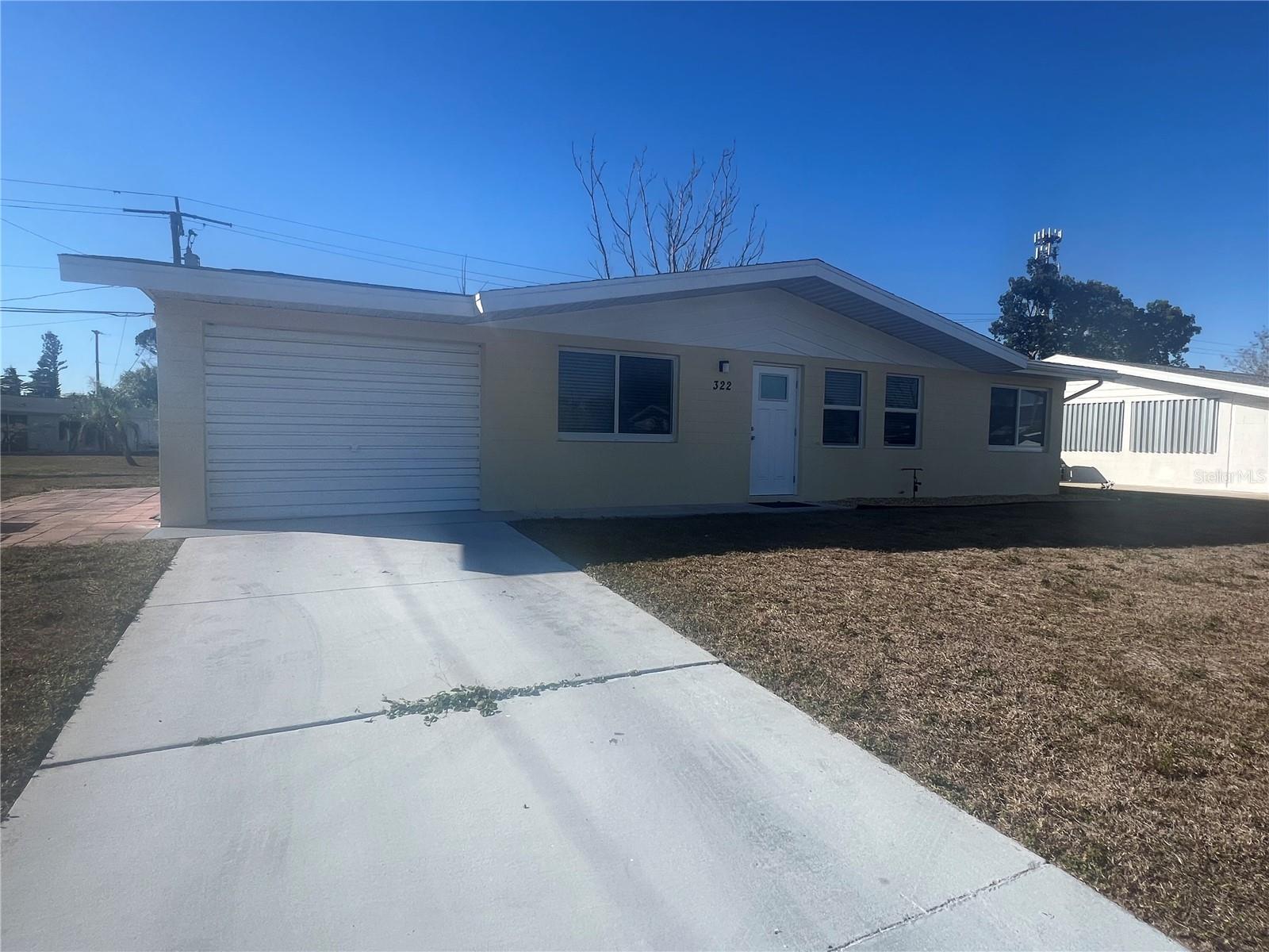 322 Lasayette Drive, FL