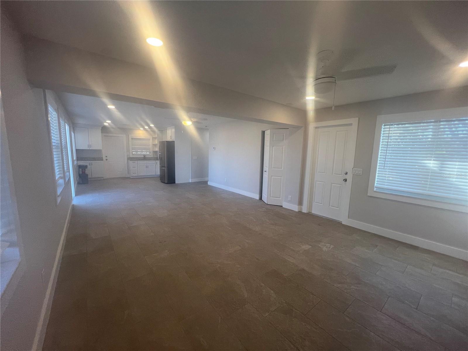 322 Lasayette Drive, FL