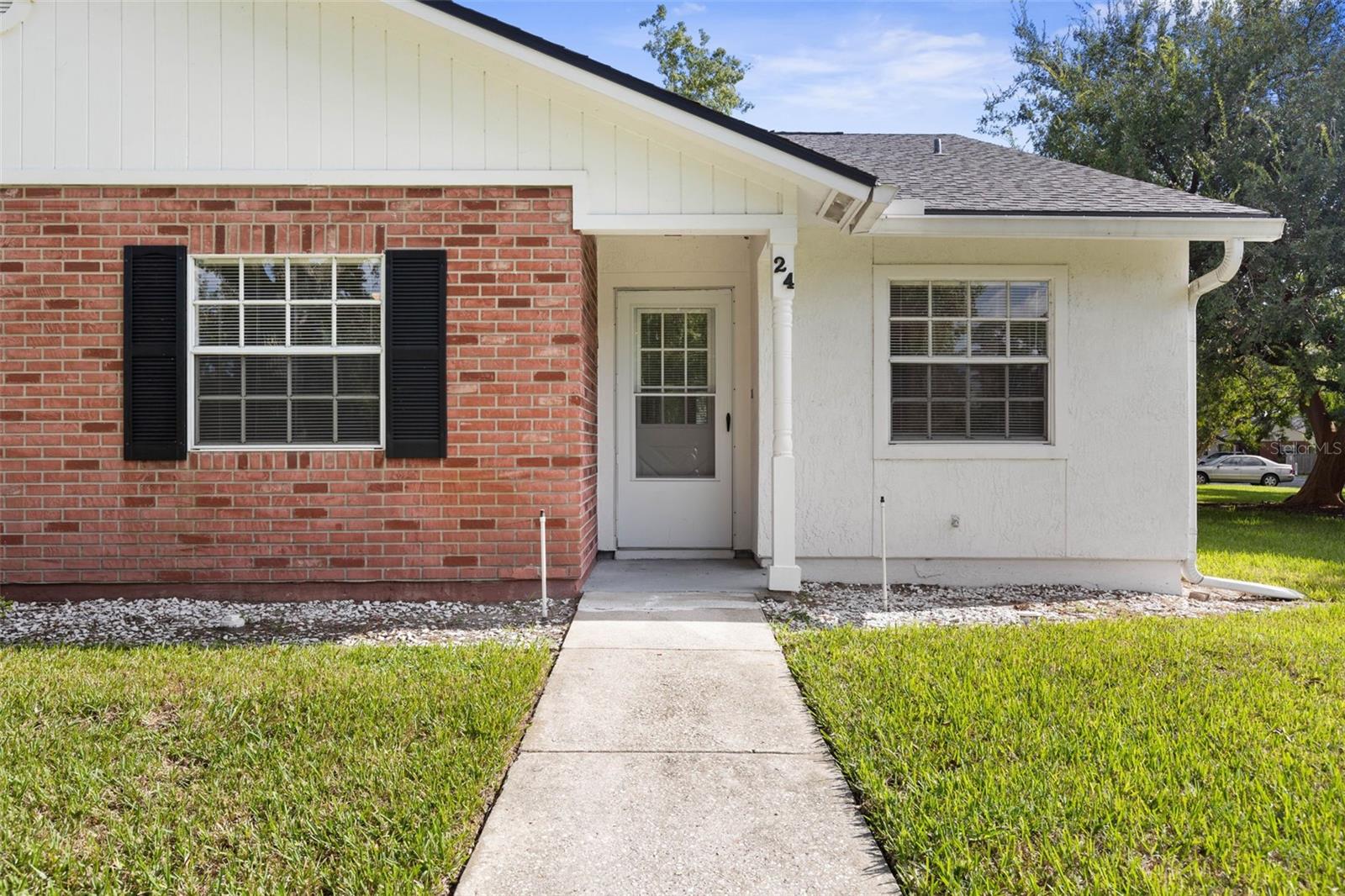 24 Kings Colony Court, FL