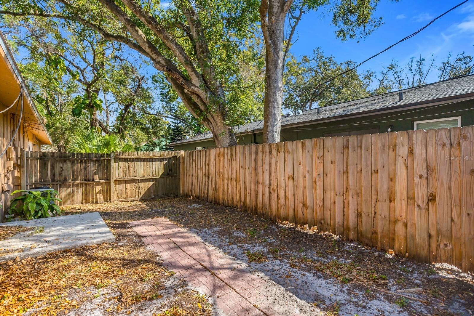 14717 Sunset St, FL