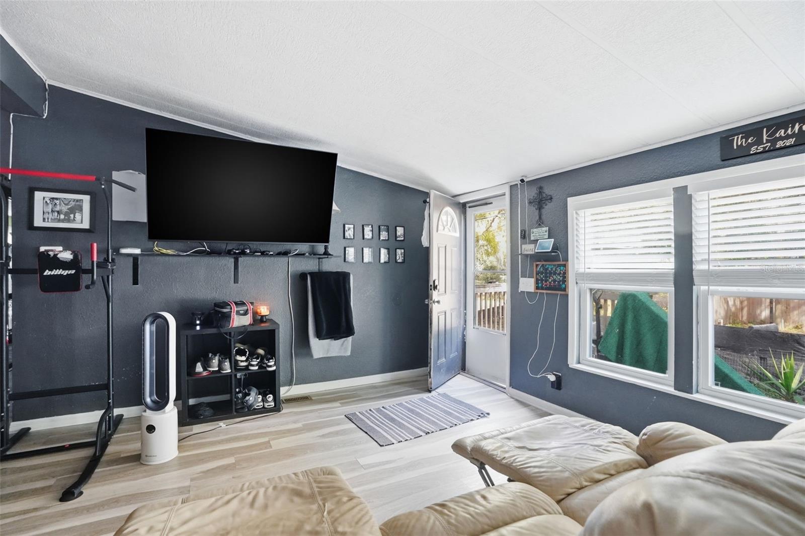 8604 Cameo Drive, FL