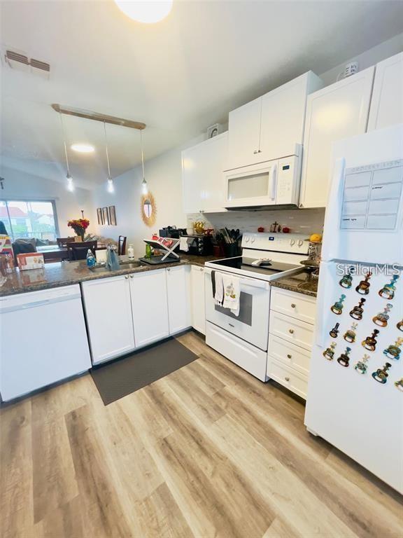 2500 Woodgate Boulevard, FL