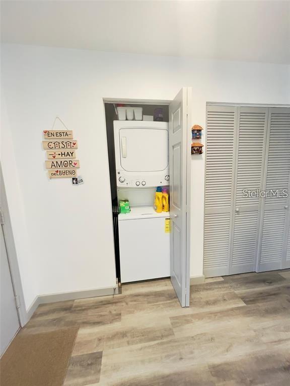 2500 Woodgate Boulevard, FL
