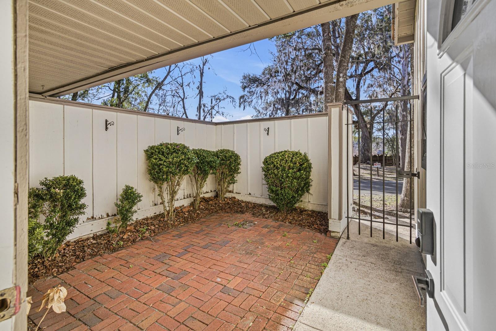 5528 4th Place, FL