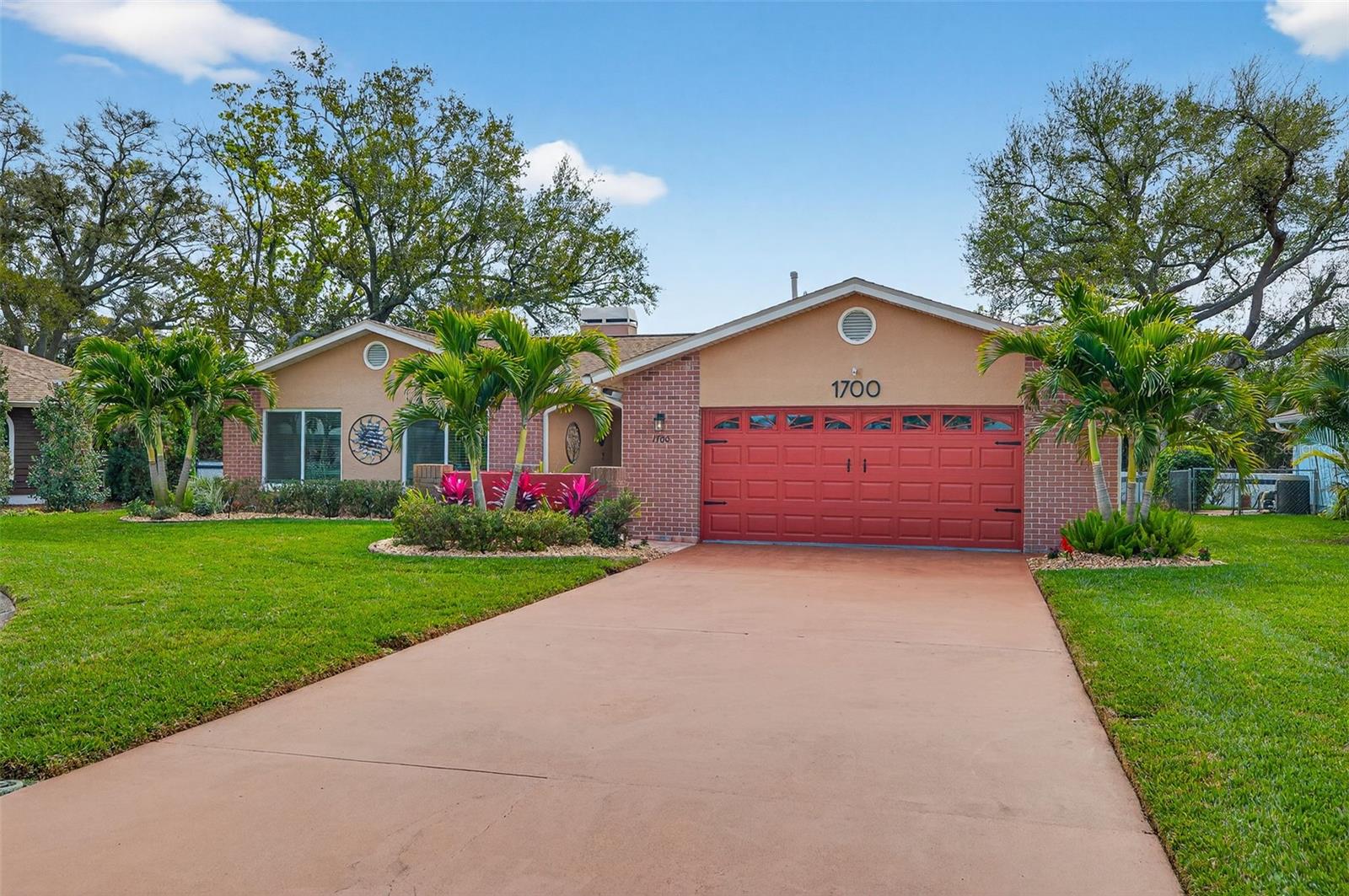 1700 Glen Lakes Boulevard, FL