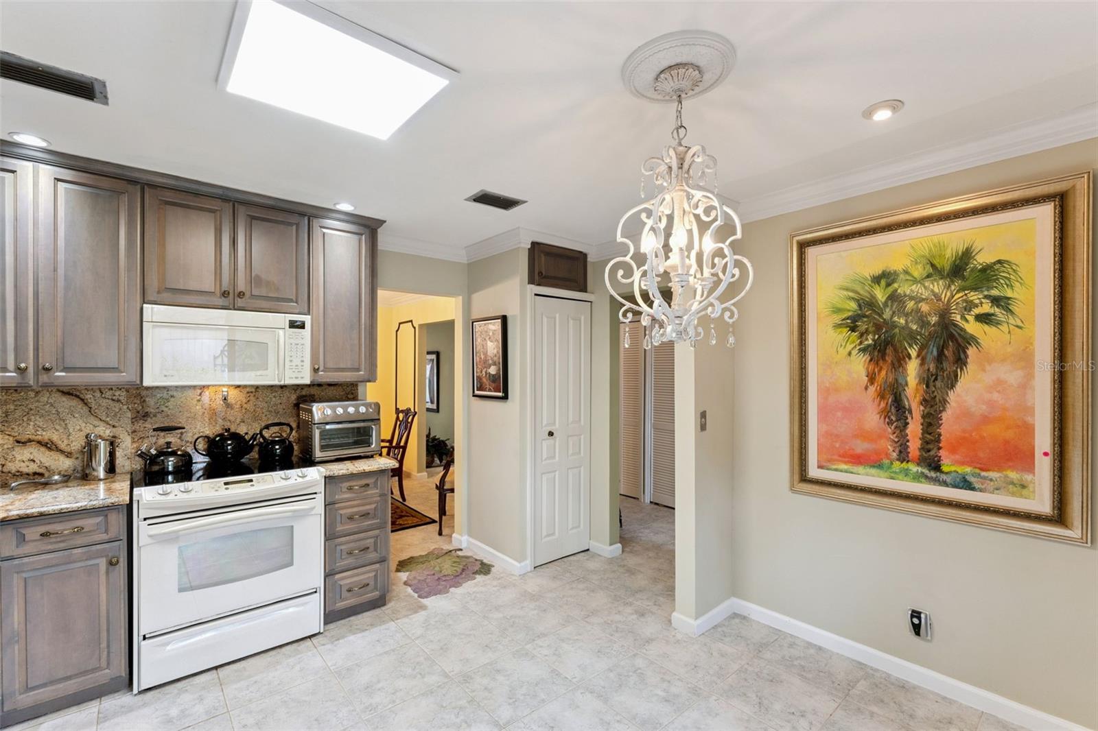 690 Lake Villas Drive, FL