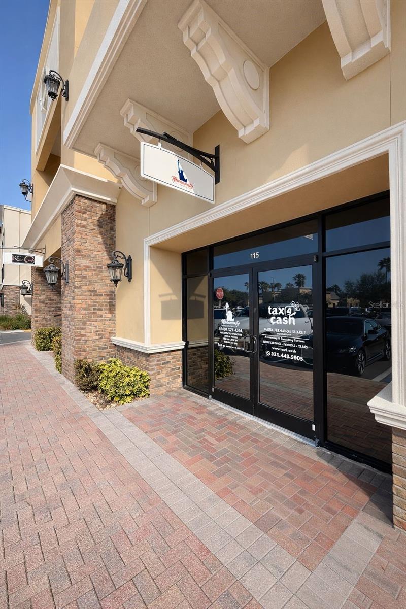 13574 Village Park Drive, FL