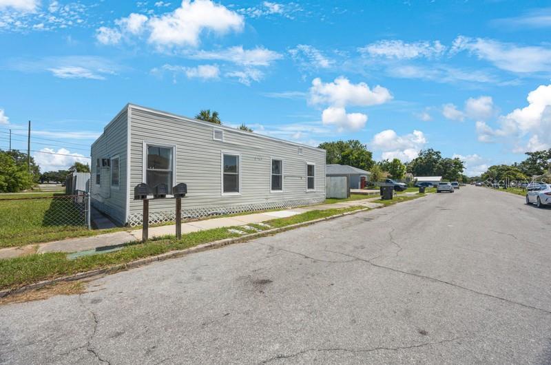 2753 53rd Avenue, FL