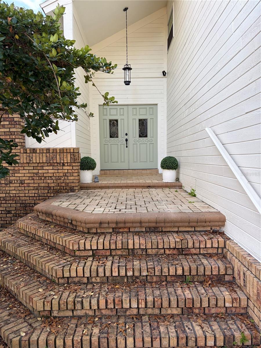 104 Stonebrook Court, FL