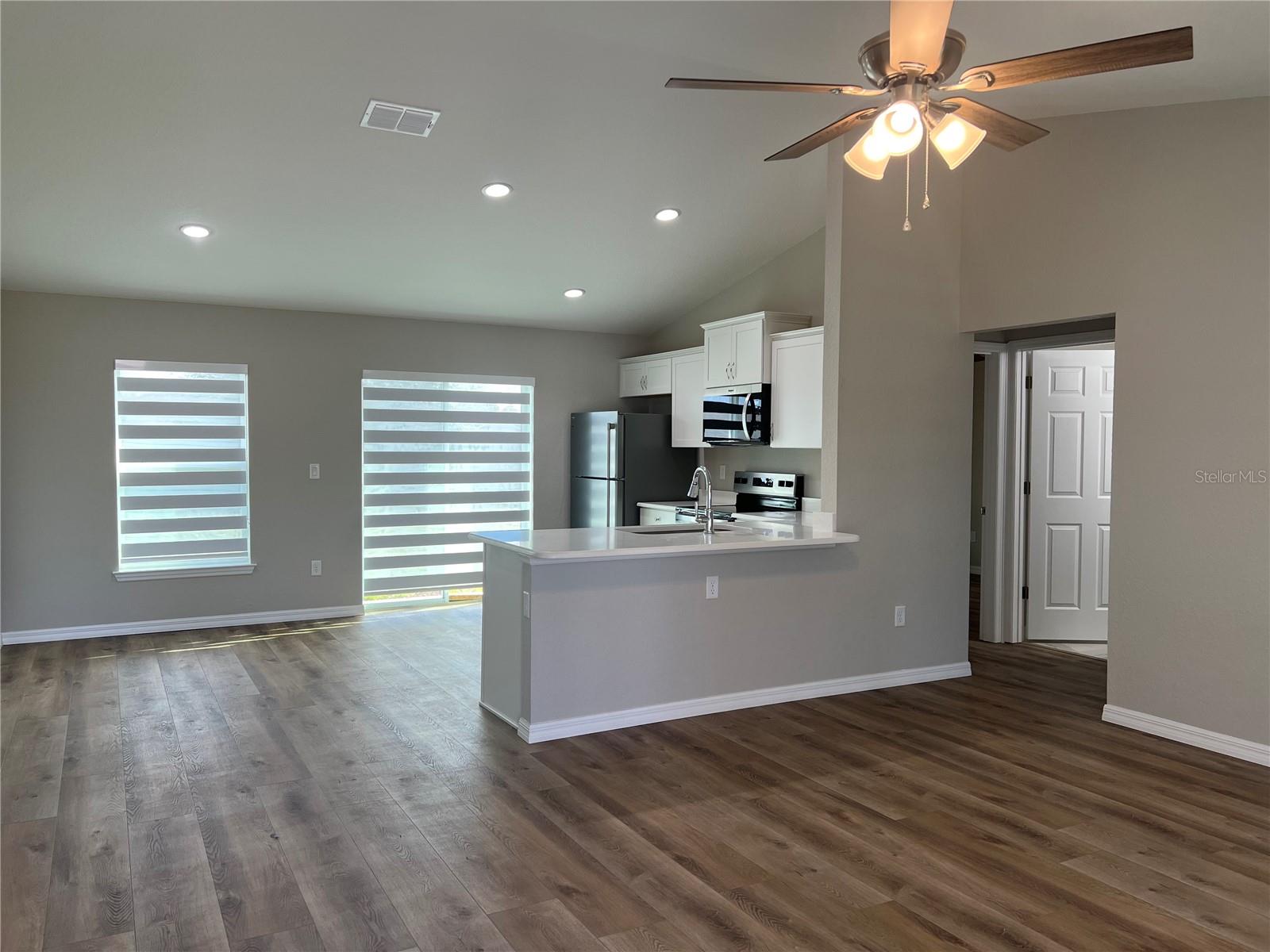2 Ash Drive, FL