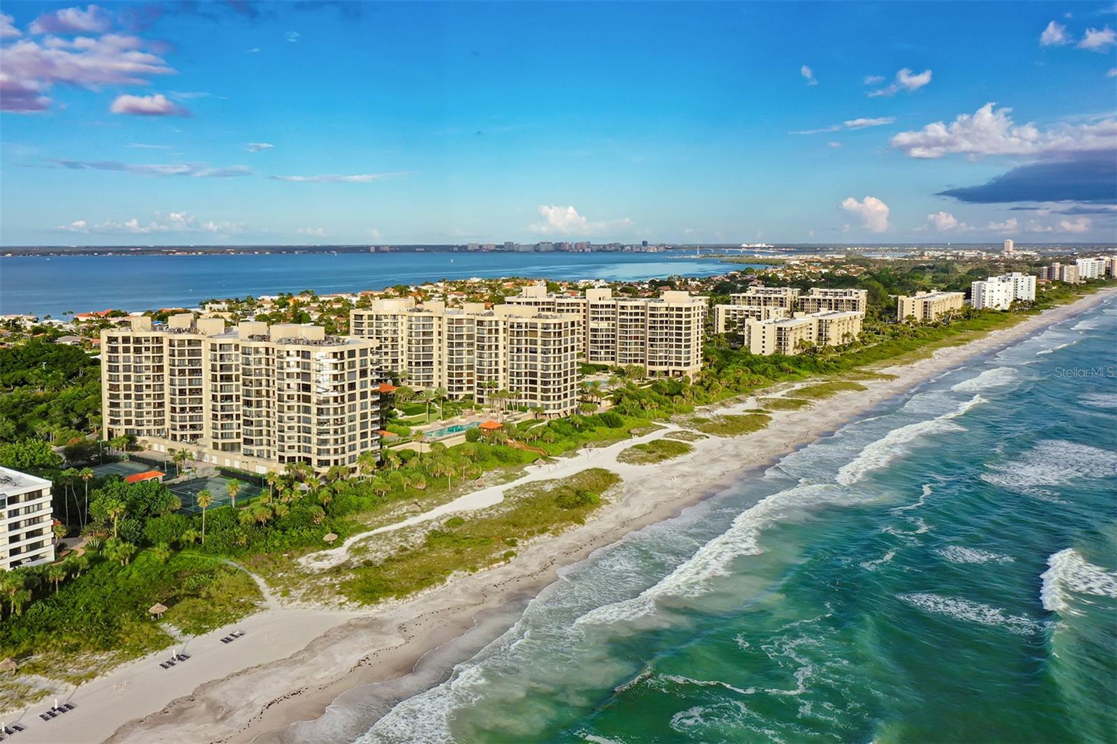 1241 Gulf Of Mexico Drive, FL