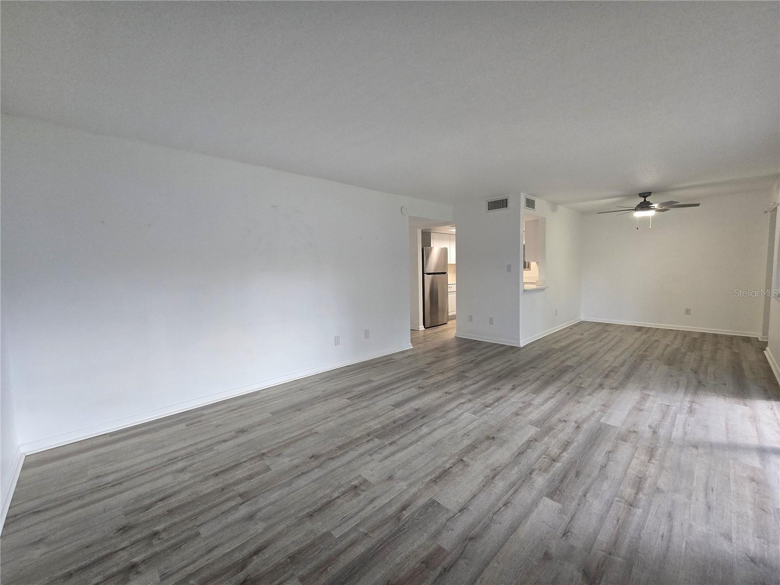 633 Silver Pass, FL