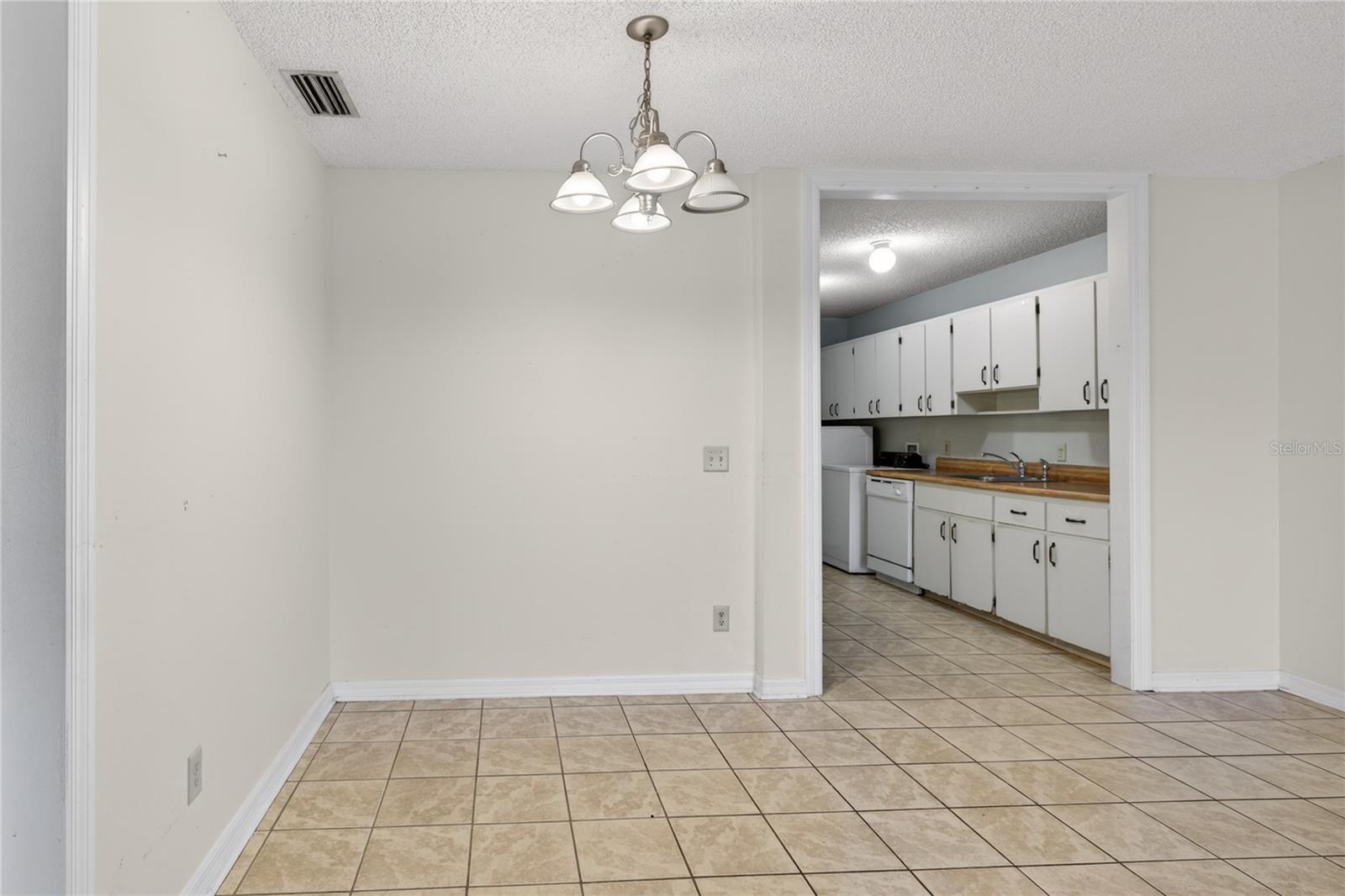 30034 Tavares Ridge Boulevard, FL