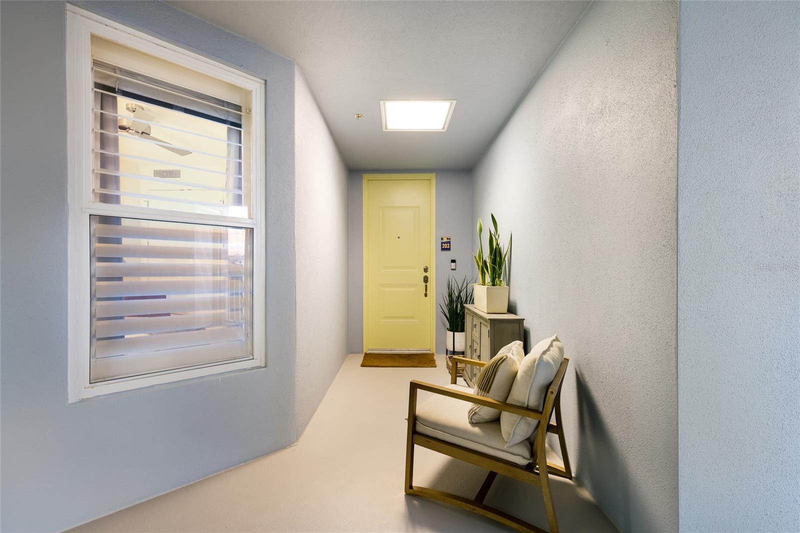376 Aruba Circle, FL