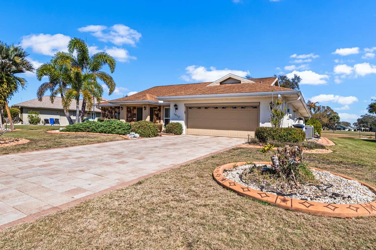 1917 View Drive, FL