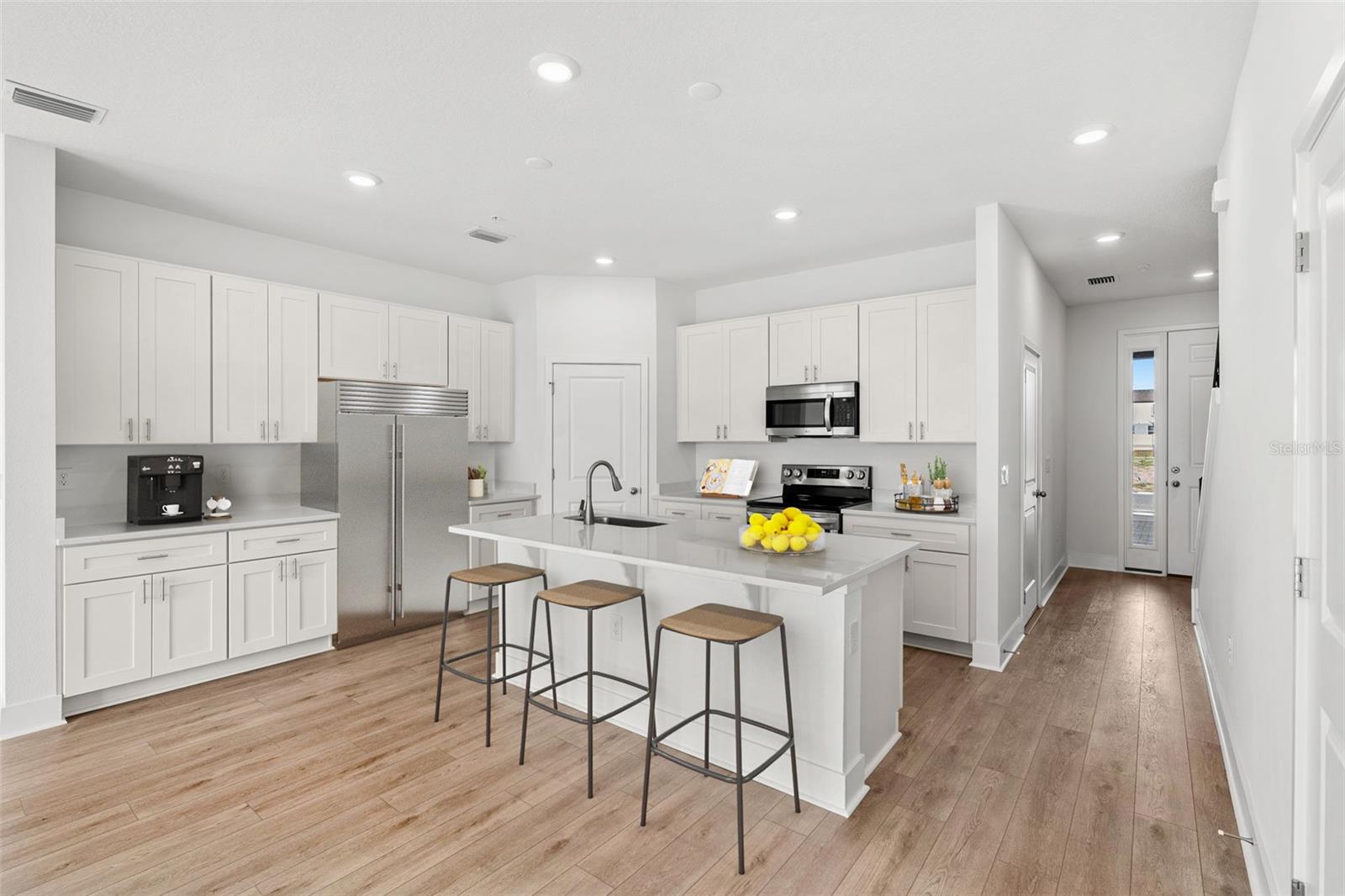 2433 Magnolia Reserve Road, FL