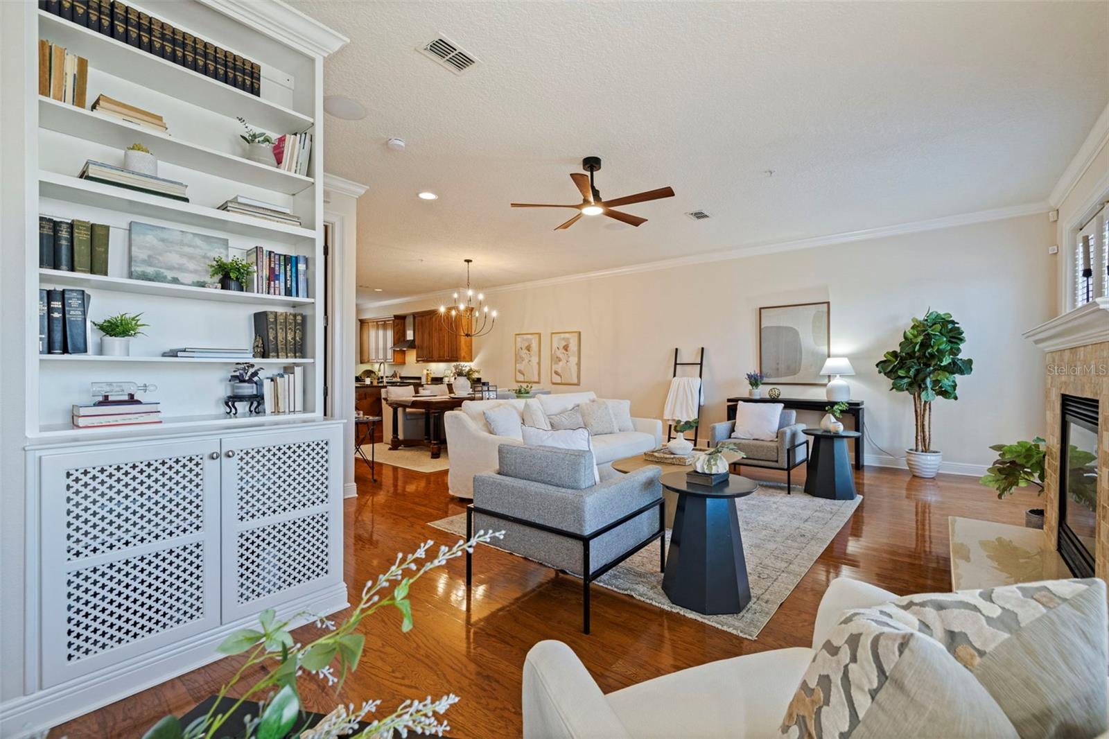 114 Davis Boulevard, FL