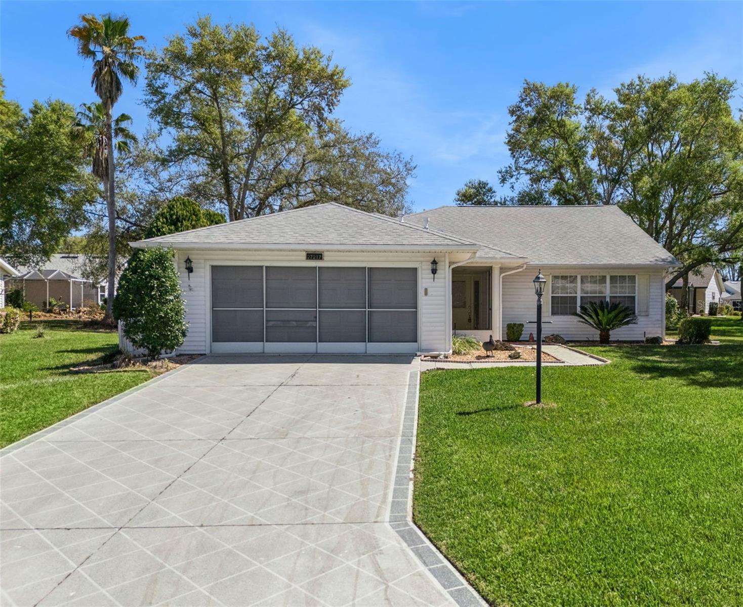 27217 Racquet Circle, FL