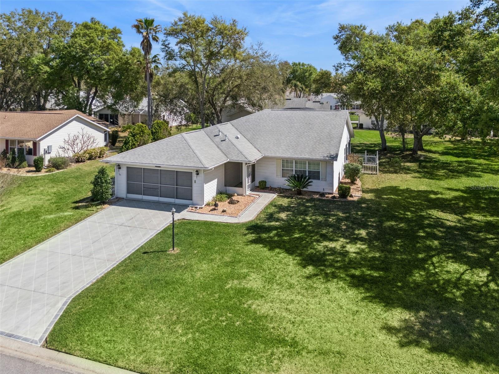 27217 Racquet Circle, FL
