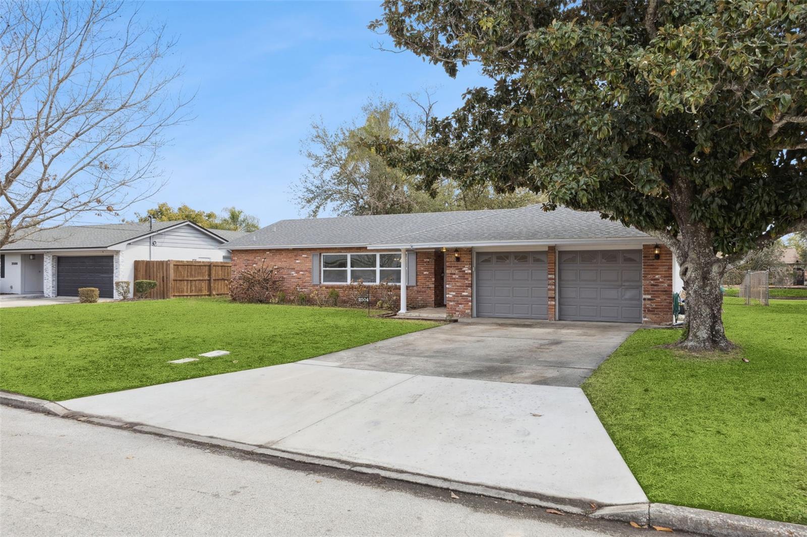 2504 Lauderdale Court, FL
