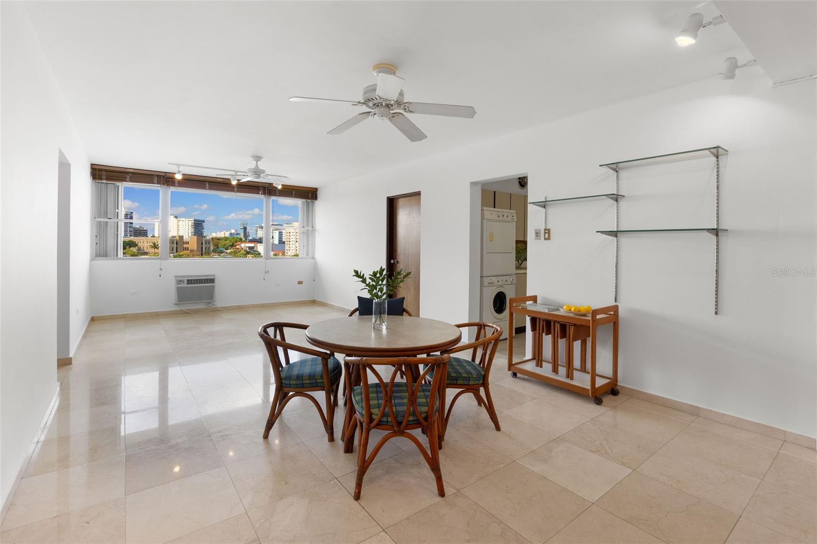 15 Marseillles, PR