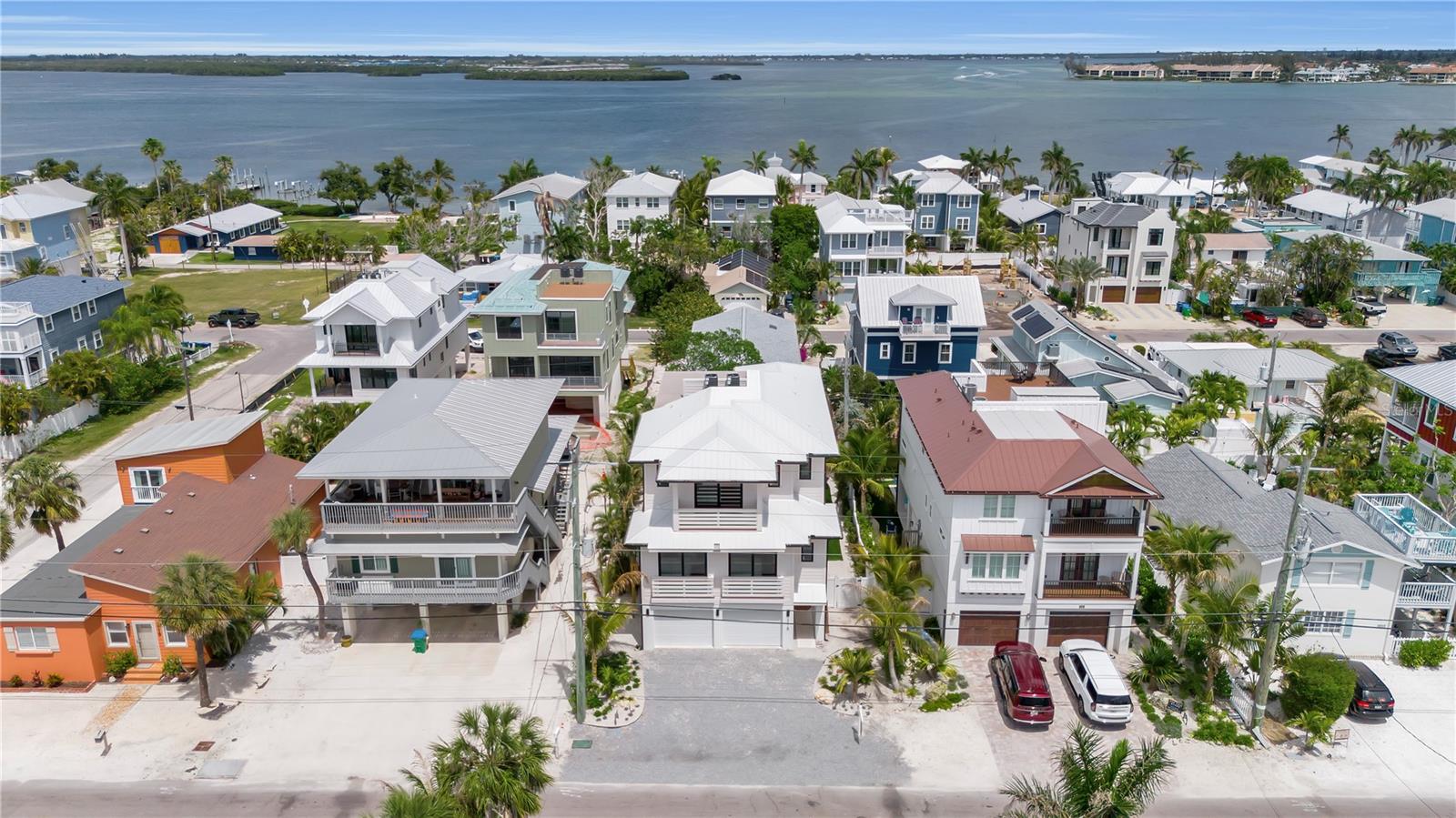 2215 Avenue C, FL