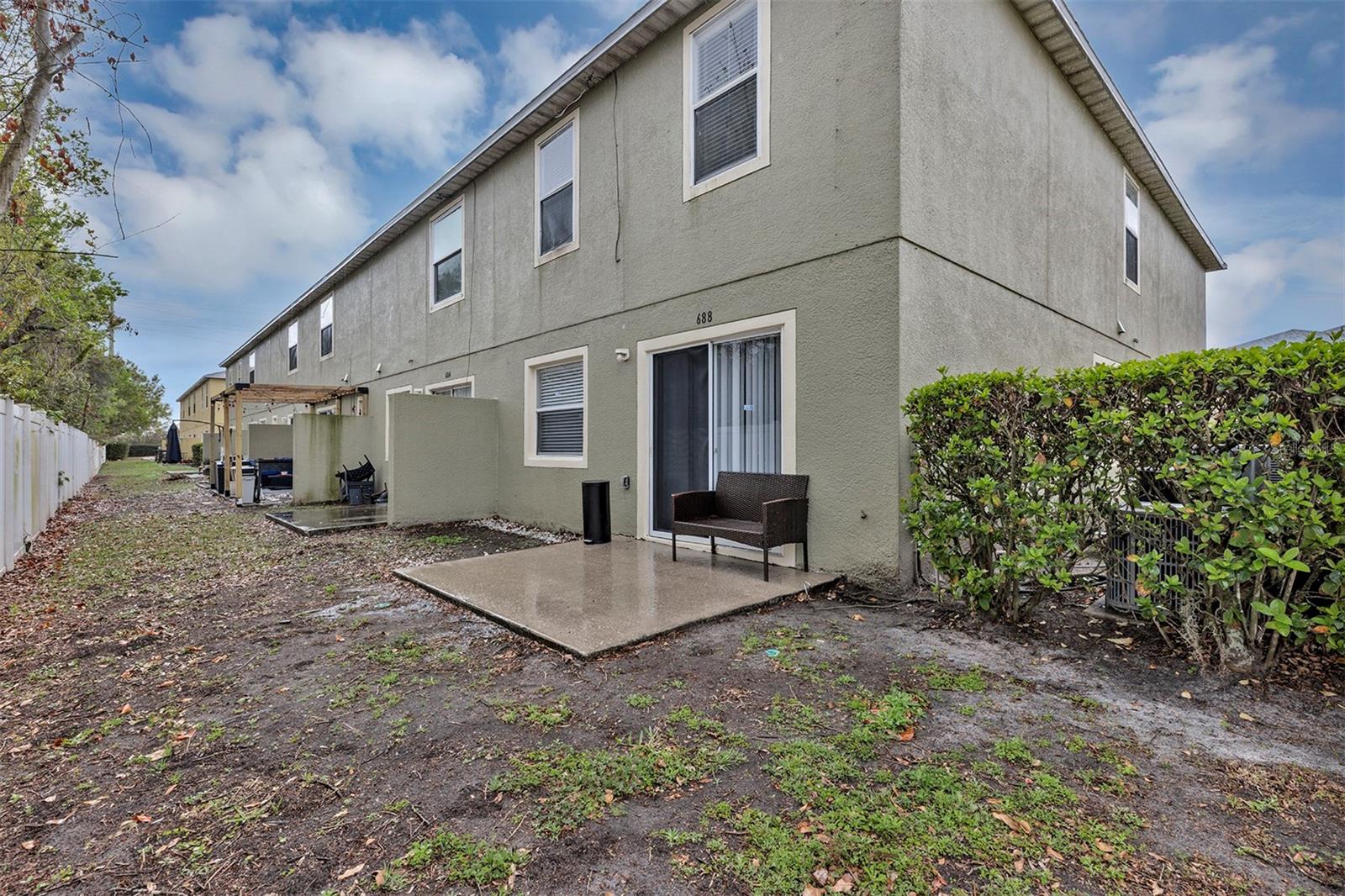 688 Cresting Oak Circle, FL
