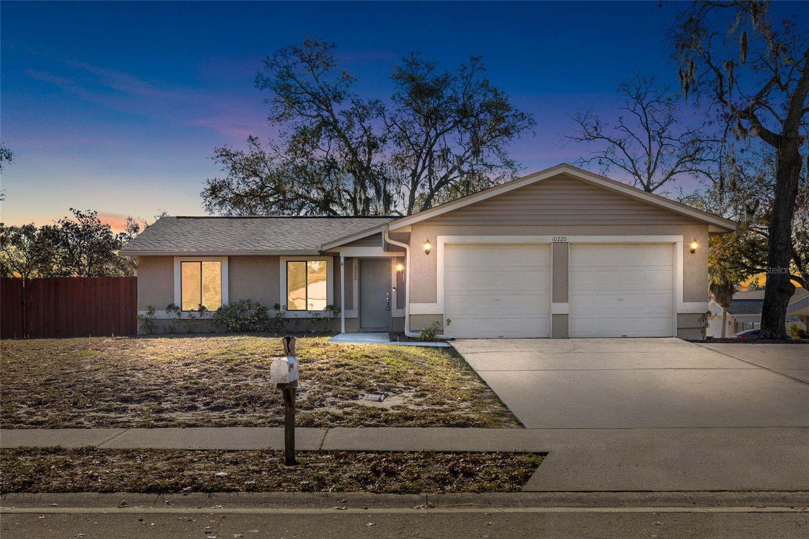10220 Turkey Oak Drive, FL