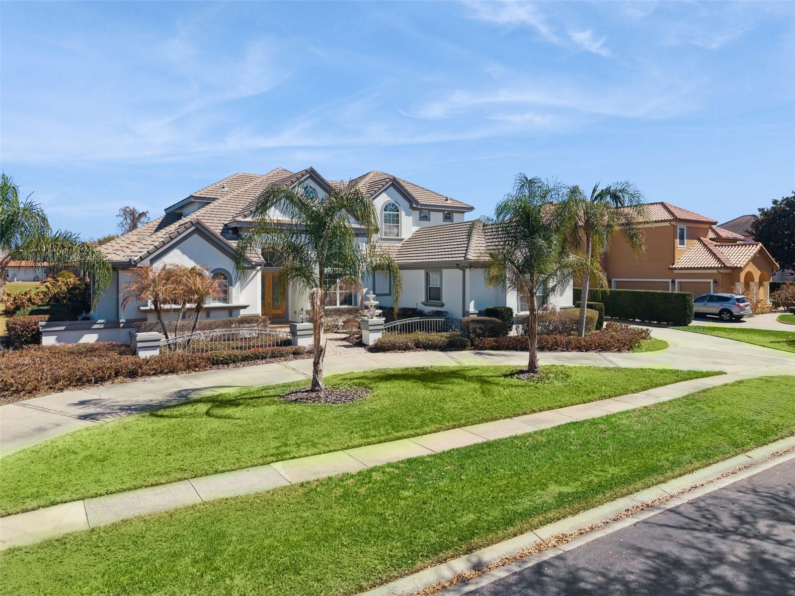 10914 Emerald Chase Drive, FL