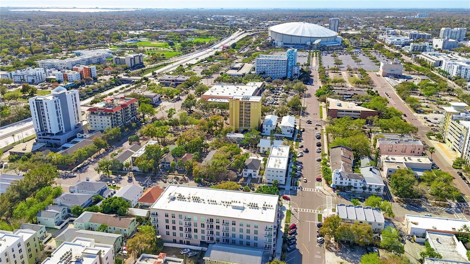 644 3rd Avenue, FL