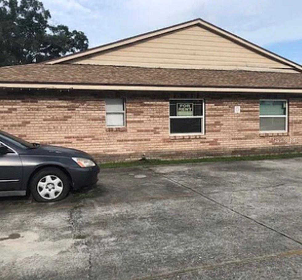 3124 Bloomingdale Villas Court, FL
