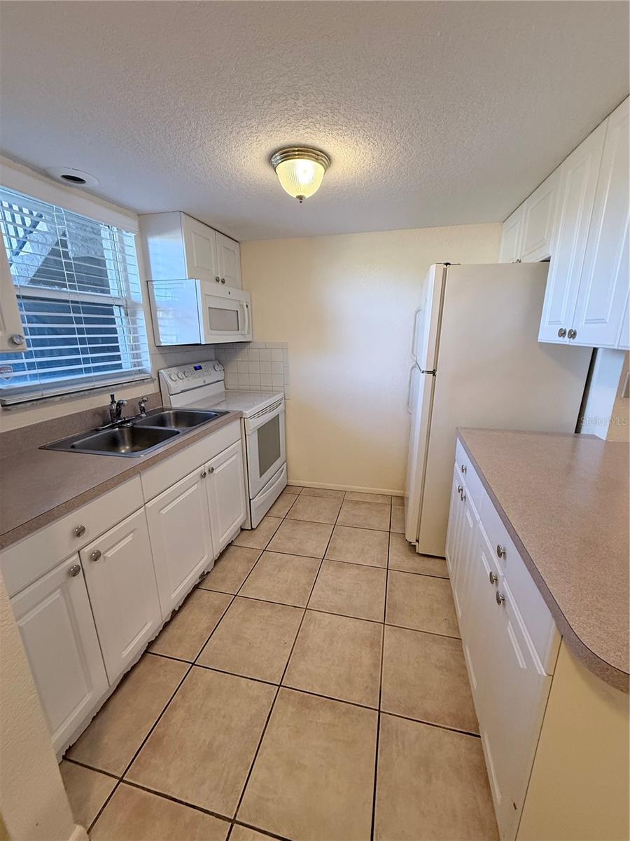 2845 Magdalina Drive, FL