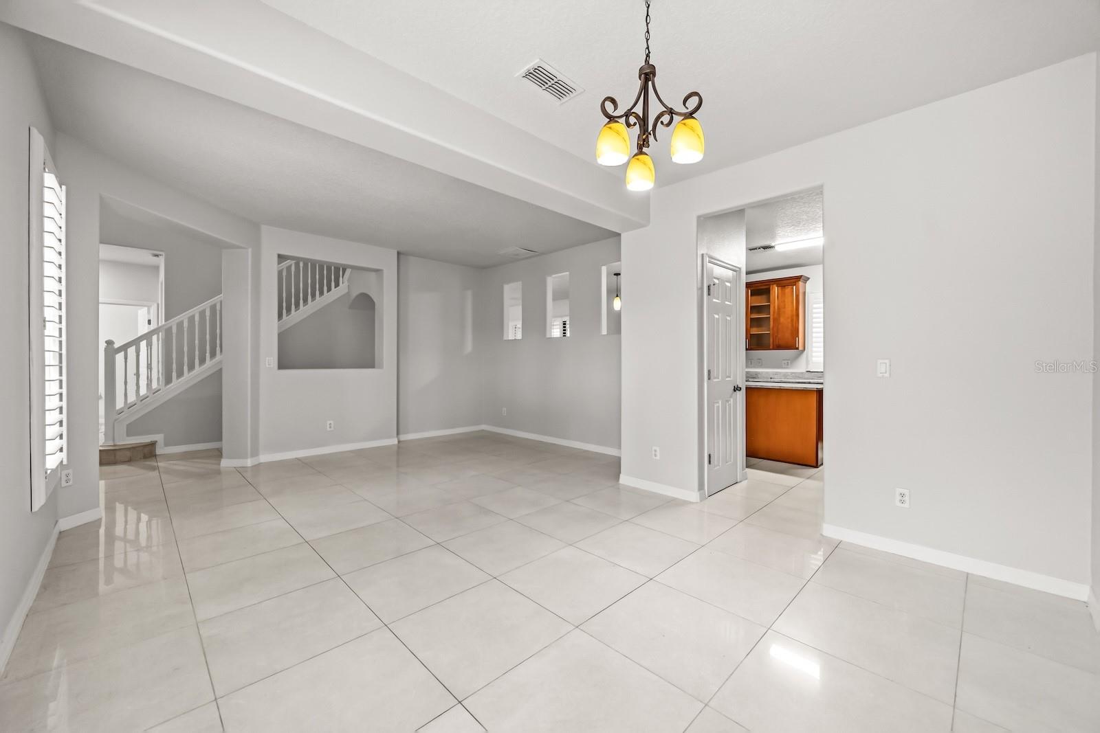 5017 Sweet Cedar Circle, FL