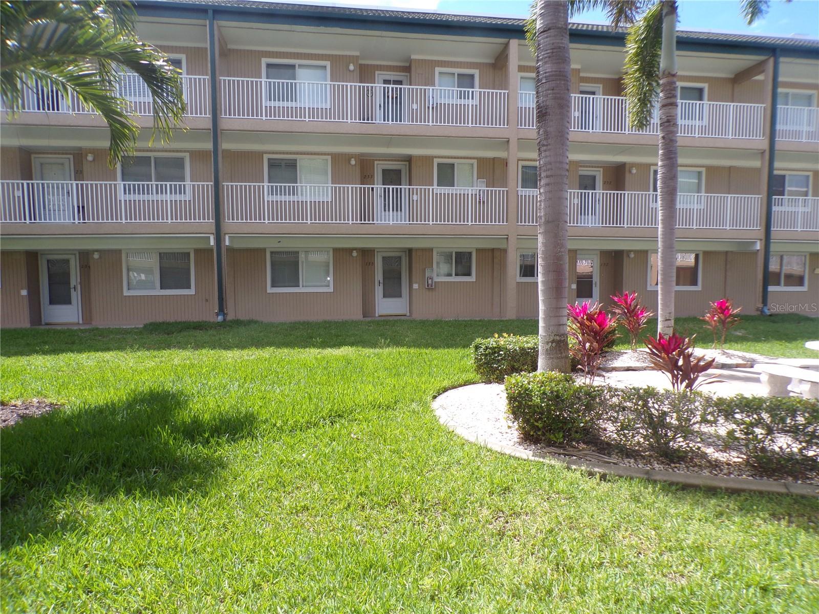150 Harborside Avenue, FL