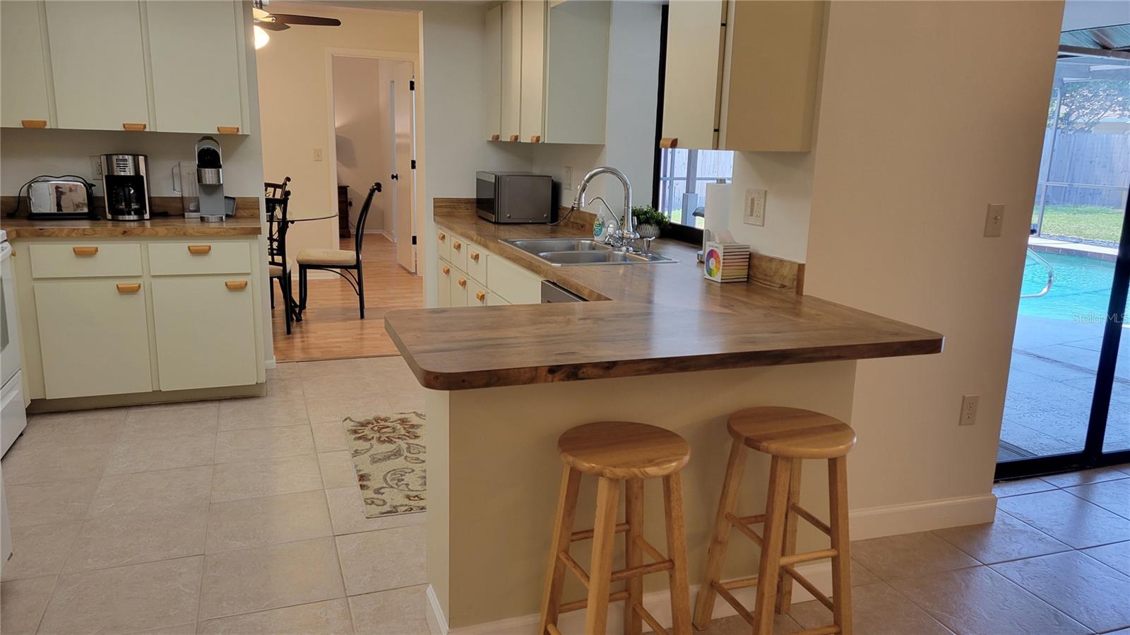 1526 Georgetowne Lane, FL