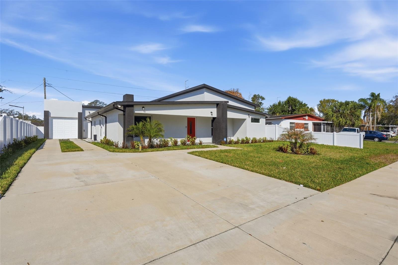 10104 Dartmouth Avenue, FL