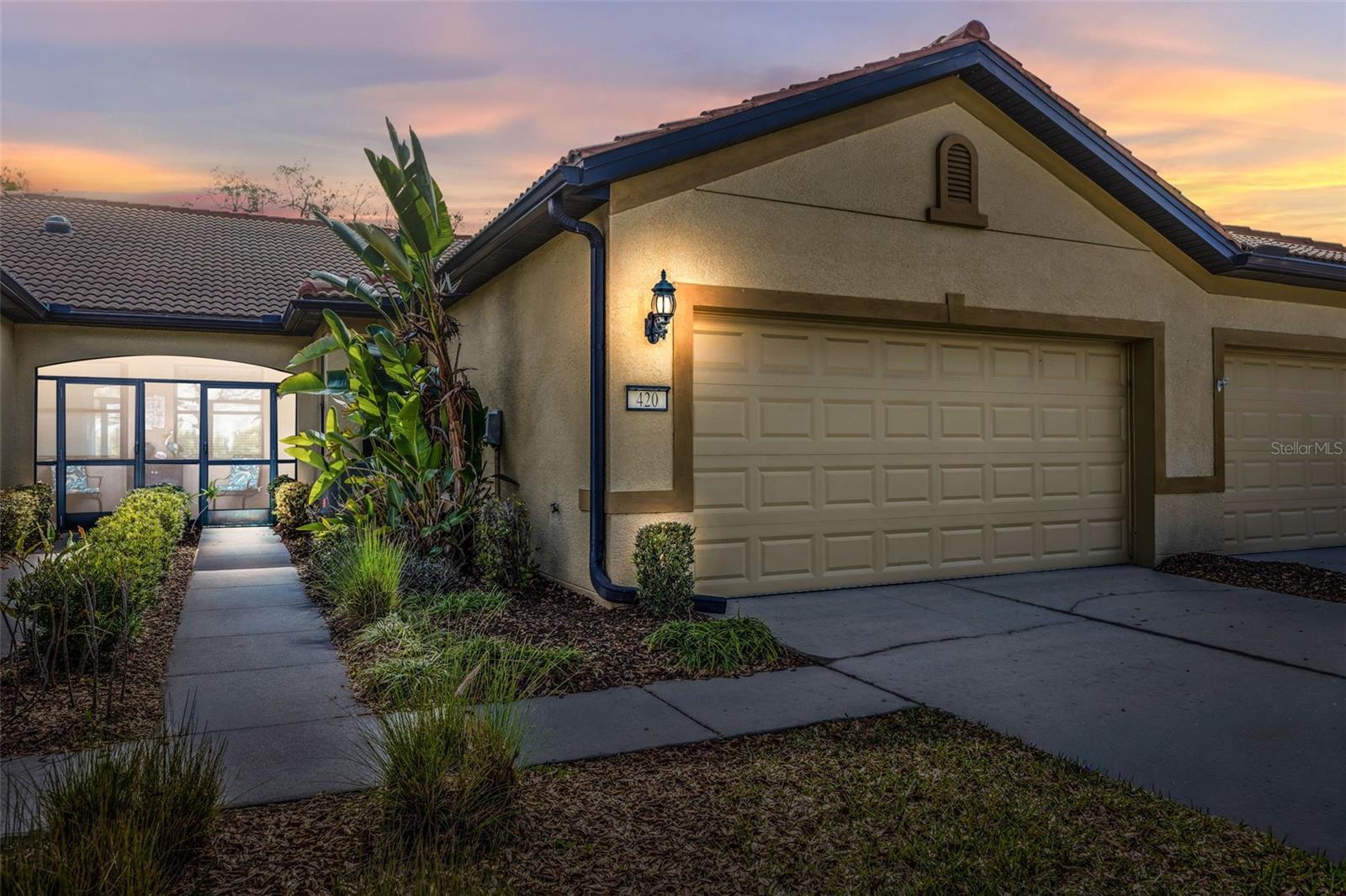 420 Seneca Falls Drive, FL