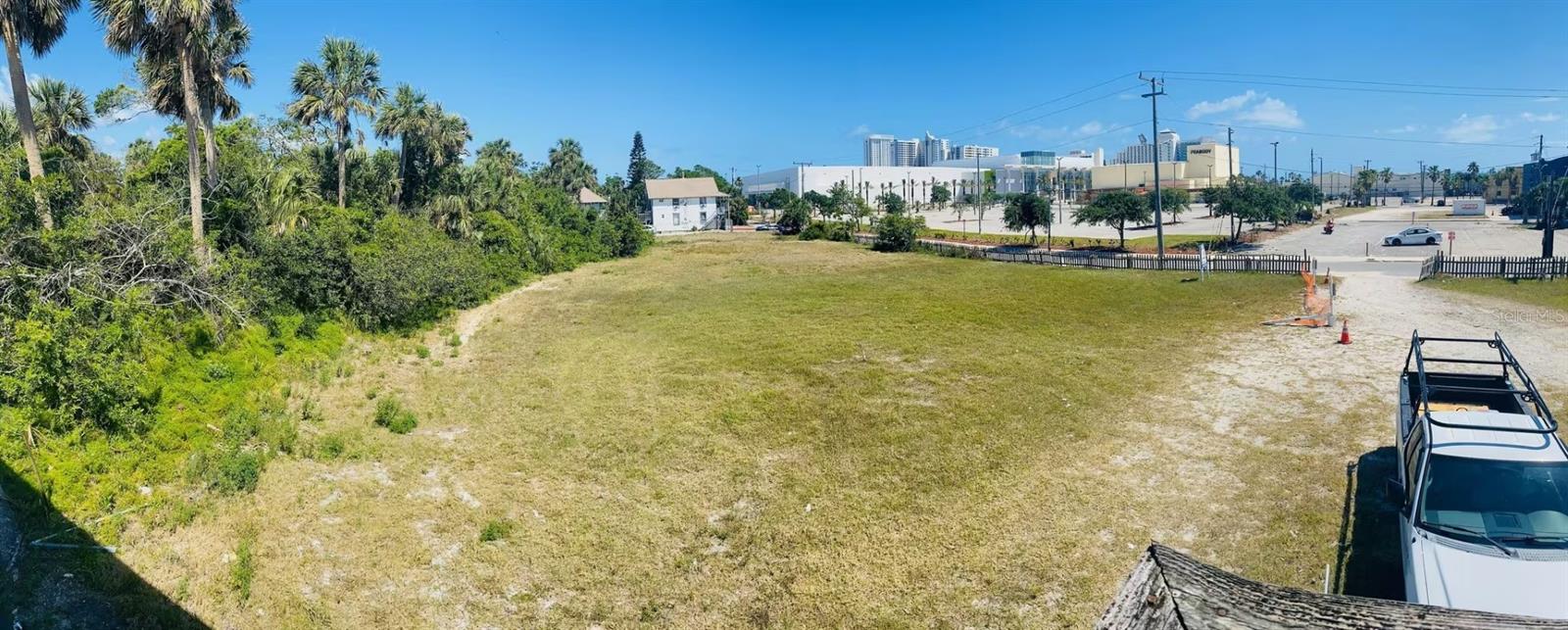 11 Hollywood Avenue, FL