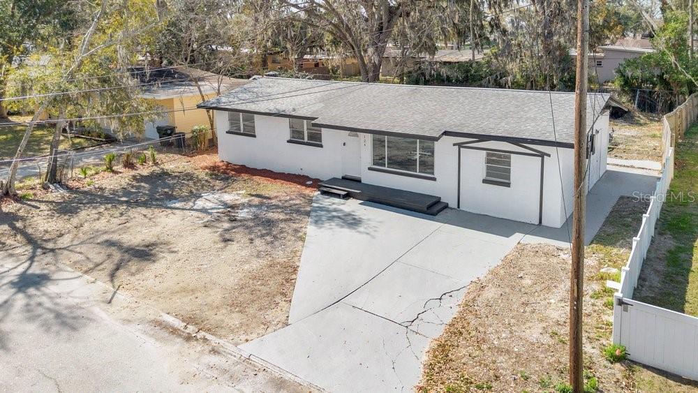 124 Baywood Drive, FL