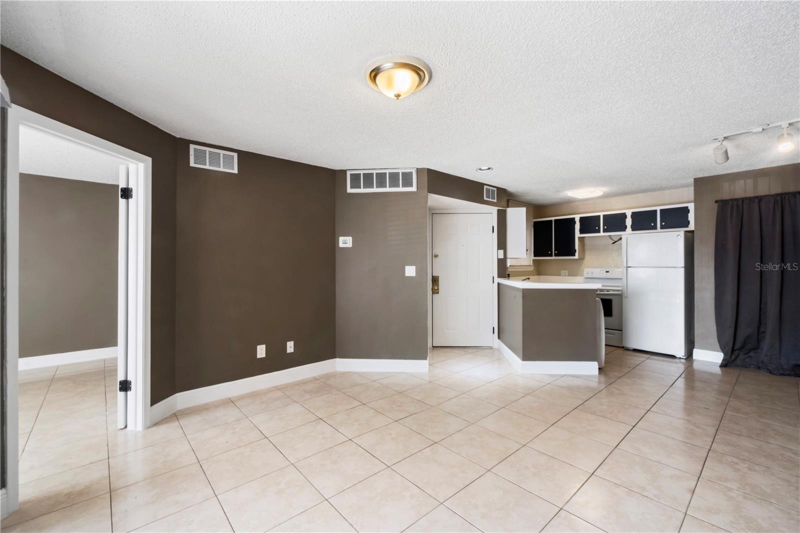 1964 Lake Atriums Circle, FL
