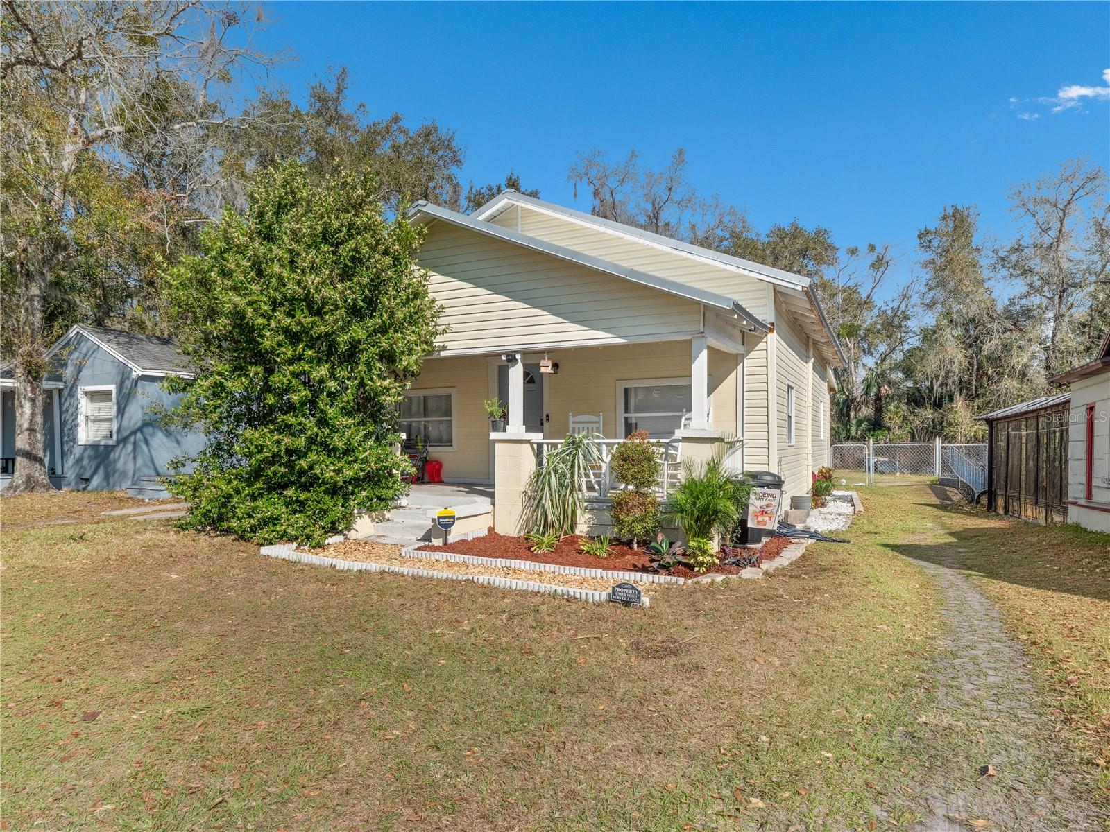 1208 10th Street, FL