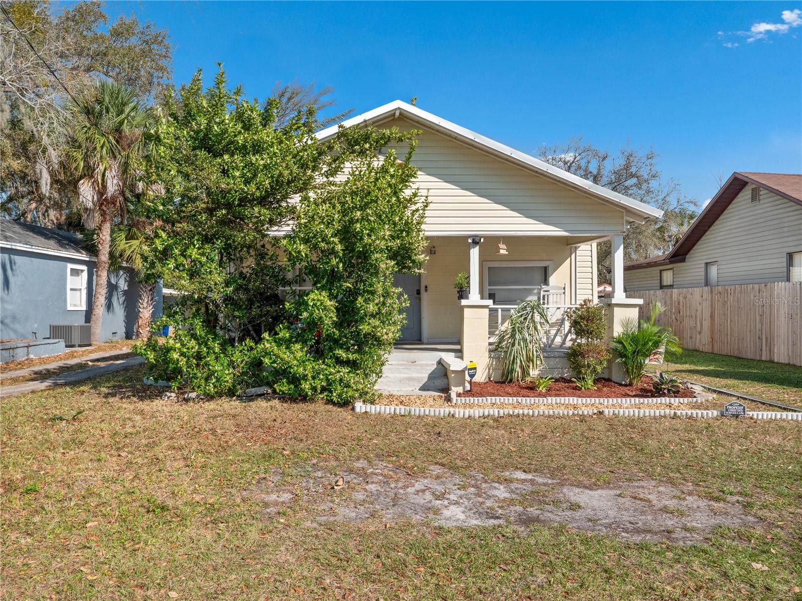 1208 10th Street, FL