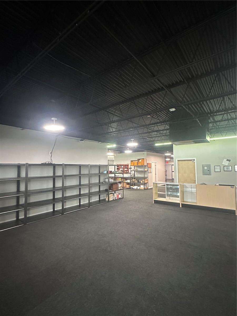 2252 Tamiami Trail, FL