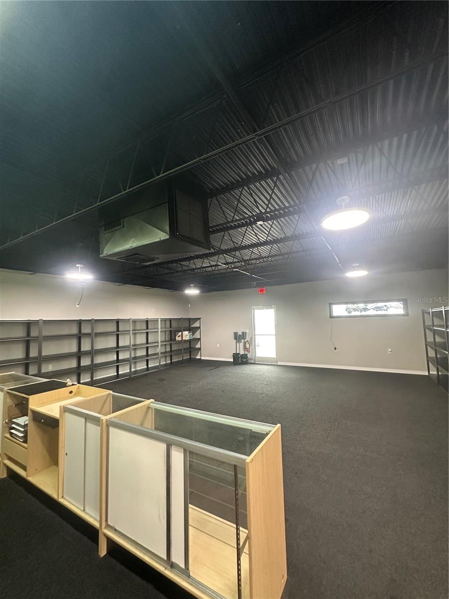 2252 Tamiami Trail, FL