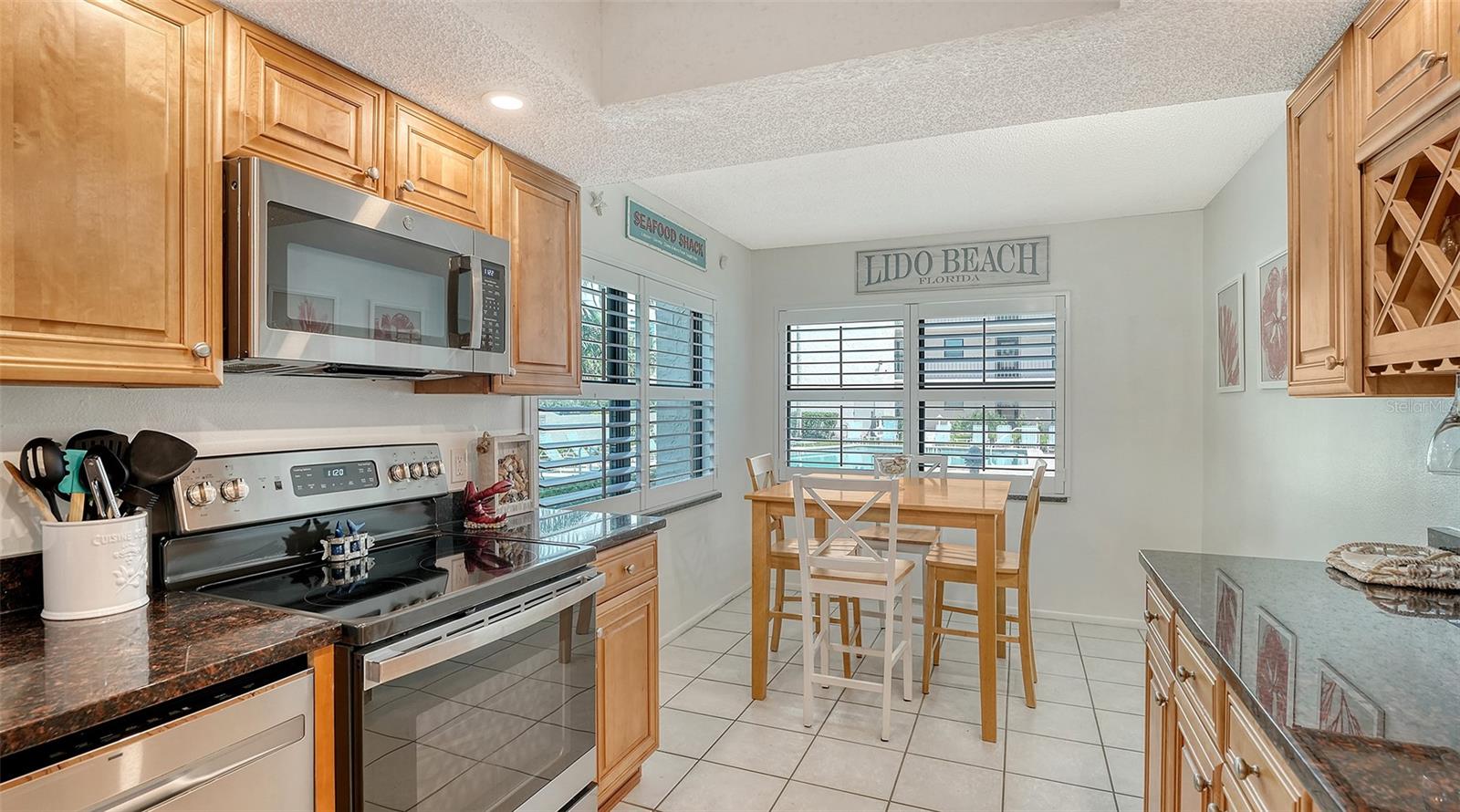 1001 Benjamin Franklin Drive, FL