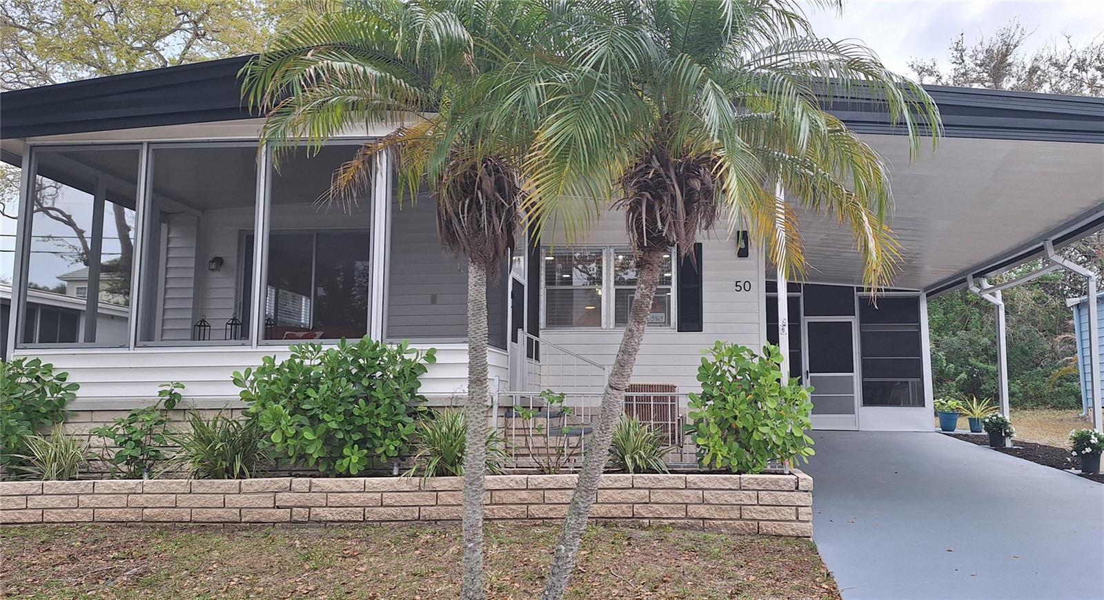 50 Dogwood Court, FL