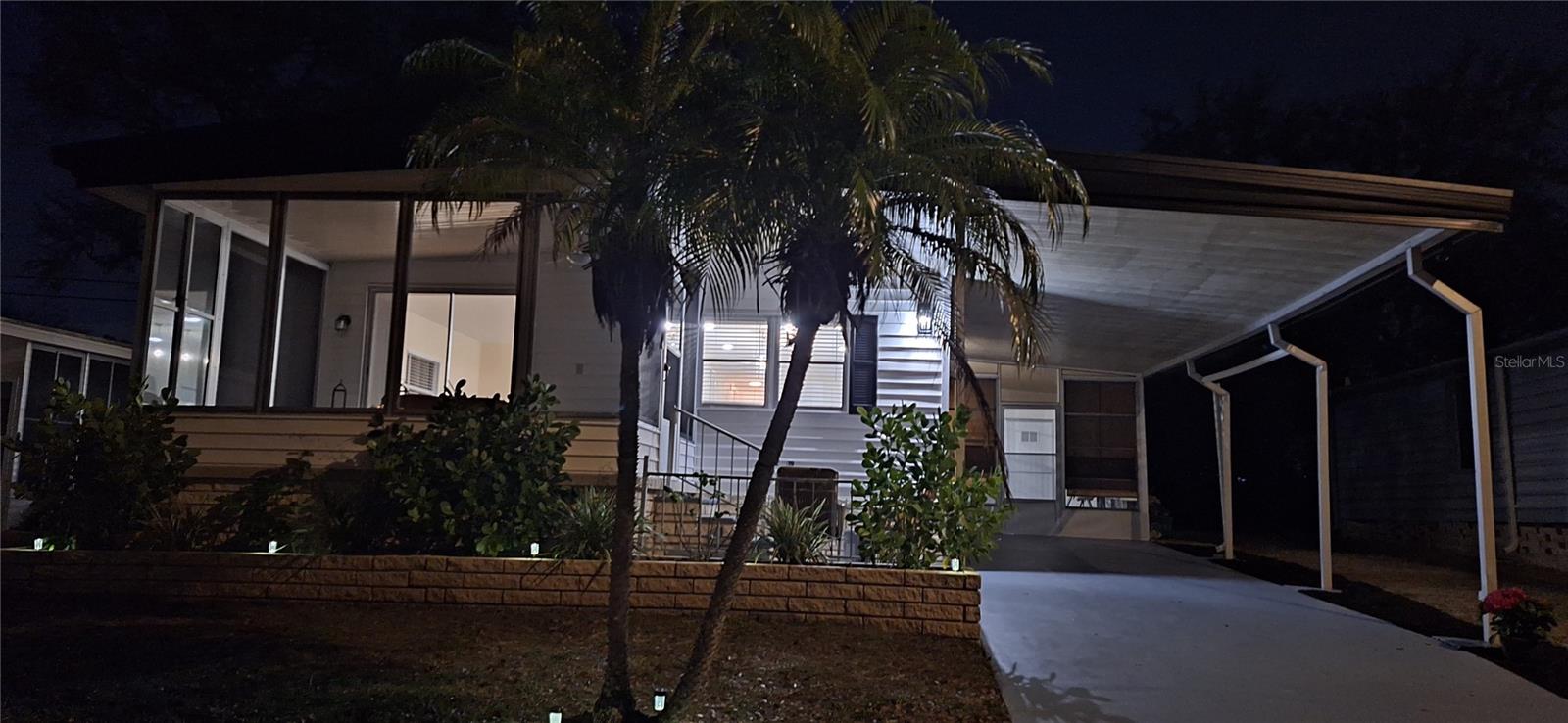 50 Dogwood Court, FL