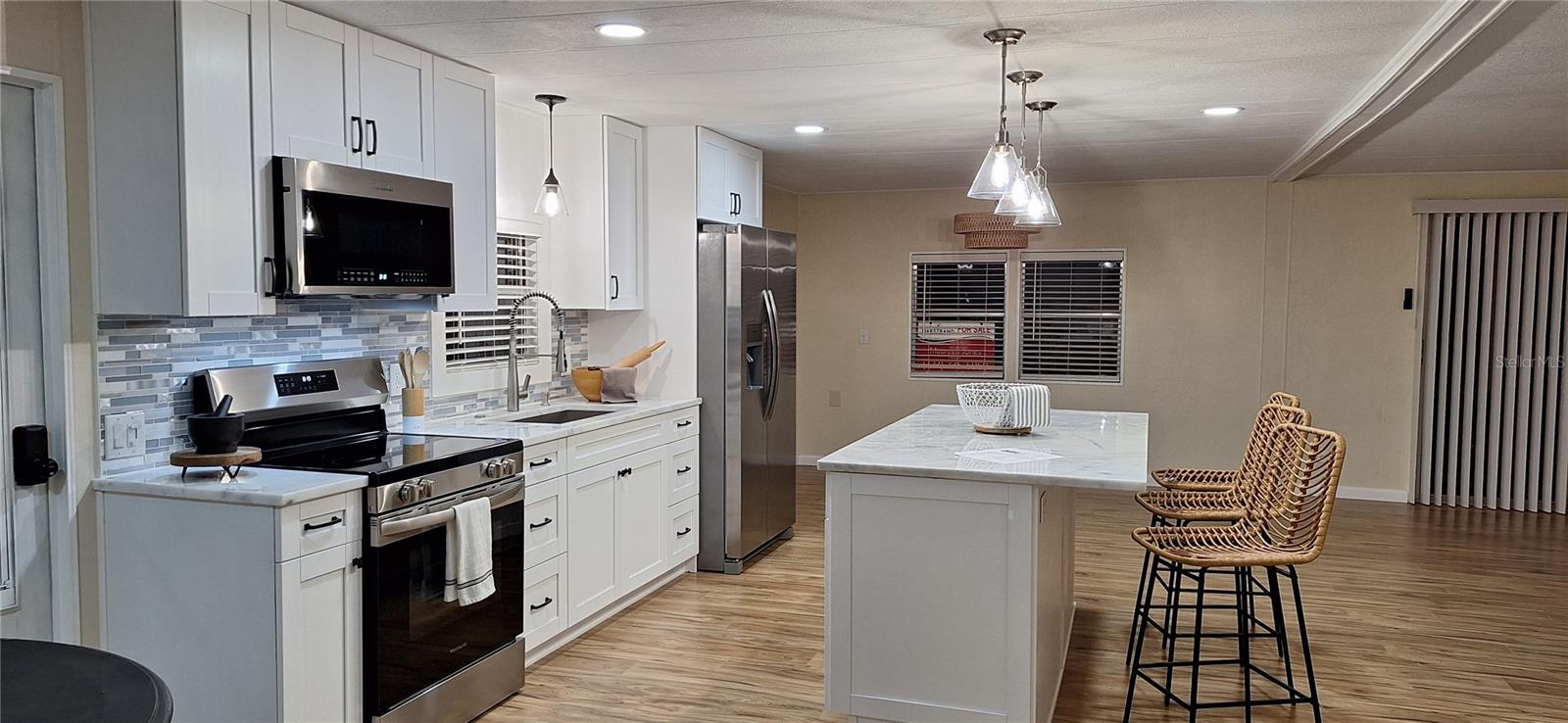 50 Dogwood Court, FL